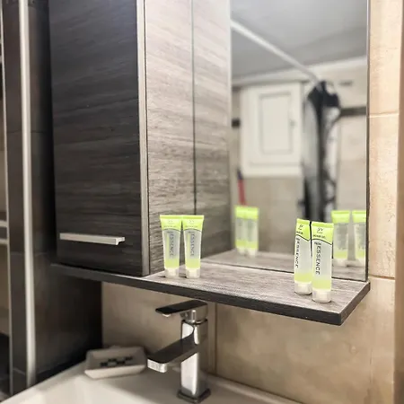 Center Family #propertly *