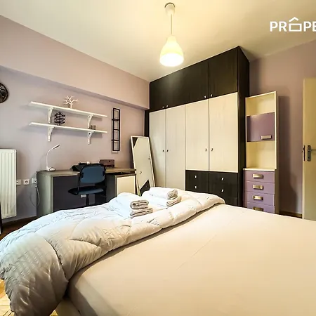 Center Family #propertly *