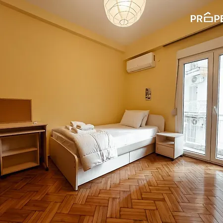 Center Family #propertly * Salonic